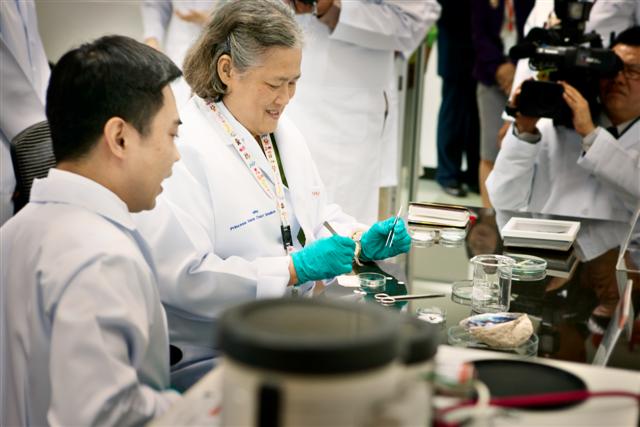 _FER9550-Edit (Small)